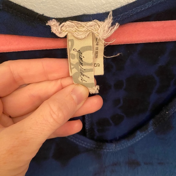 Gimmicks by BKE ombré tie-dye tunic - Picture 3 of 6